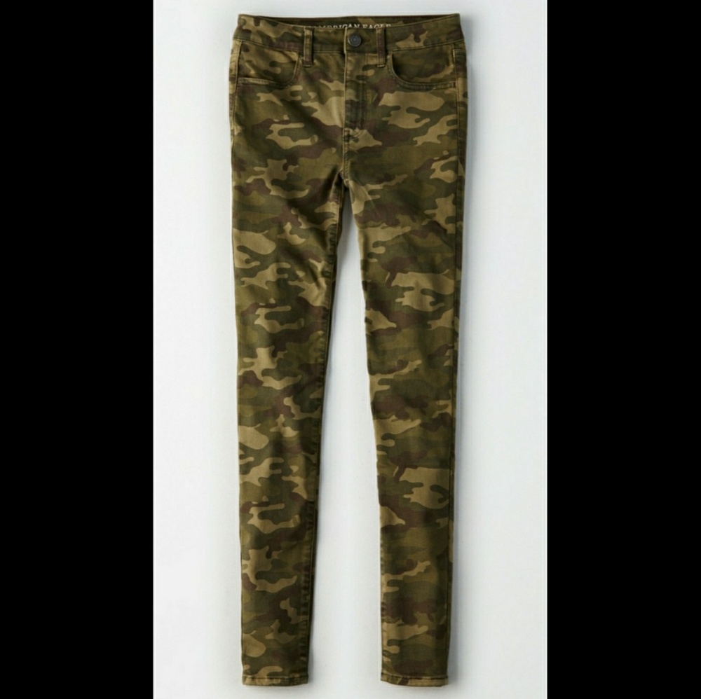 Camo American Eagle size 16 jean/pant